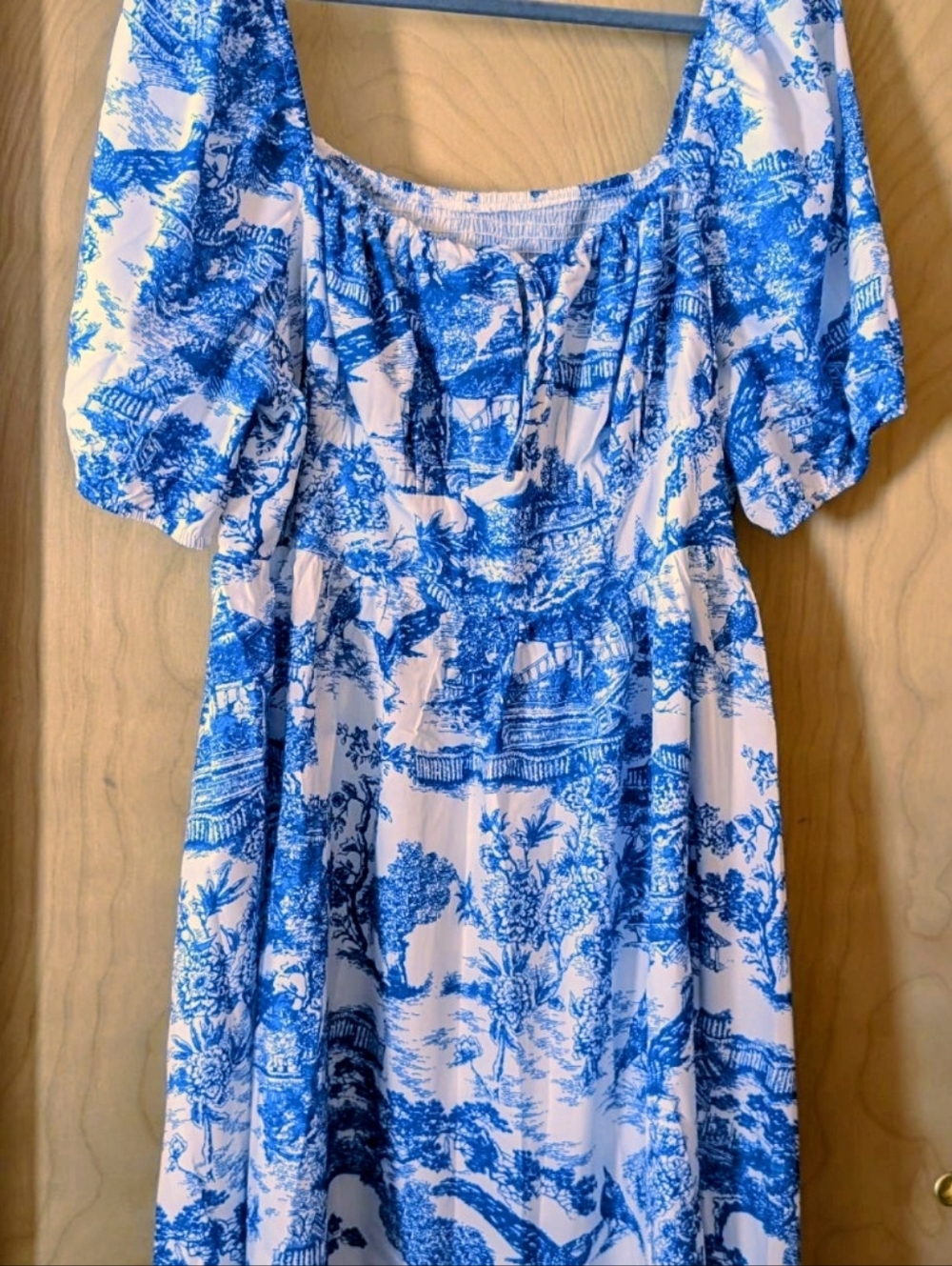 XXL Tie Front Blue & White Toile Printed Puff-Sleeve Women’s Dress